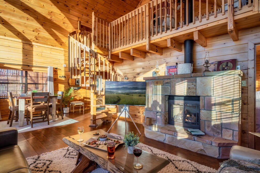 12-web-or-mls-2314FoxBerryWay-12